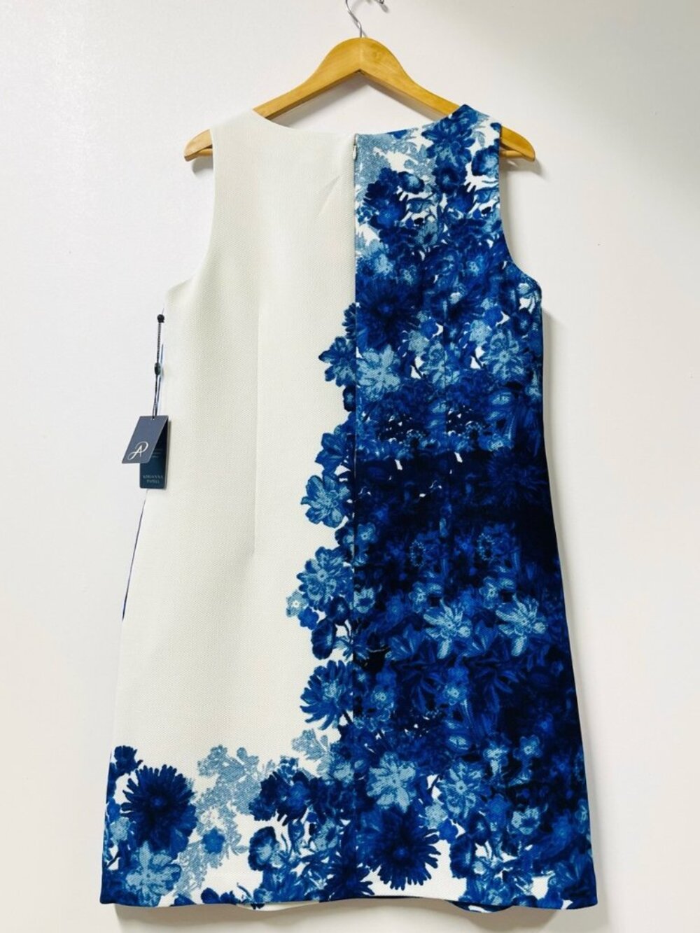 Adrianna Papel Sleeveless Floral Print Waffle Pique Sheath Dress - Picture 3 of 13